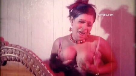 Canção de nudez em bengali – Arbaz e Pinky