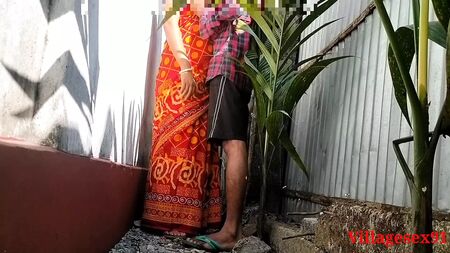 Sonali: Sexo ao ar livre e intenso (Vídeo oficial de Villagesex91)