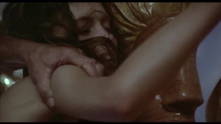 Cena de sexo de Jane March em «Color of Night» (música atenuada)
