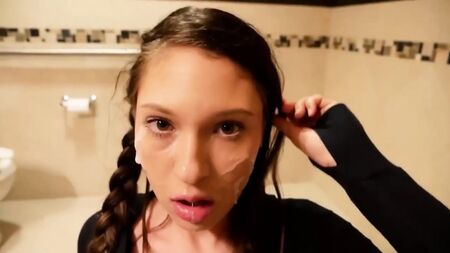 Compilação de ejaculações amadoras. Compilação de ejaculações faciais em adolescentes