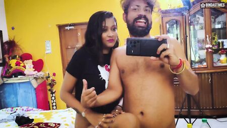 O primeiro vlog sexual em POV exclusivo da tua StarSudipa preferida, gravado após a sessão fotográfica para os espectadores do Bindastimes (áudio em hindi)
