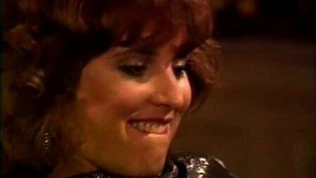 Shanna McCullough em «Yank My Doodle, It's a Dandy!» (1985)