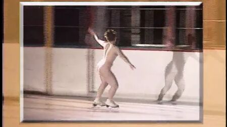 Patinagem no gelo nua Zenra japonesa