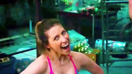 Eden Sher - Filme da Netflix «Step Sisters»