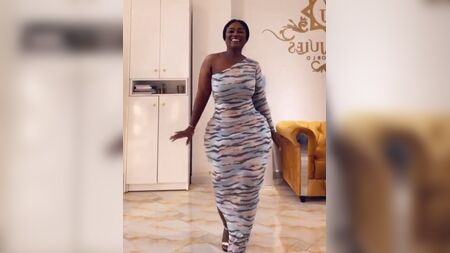 A dança da MILF é fantástica
