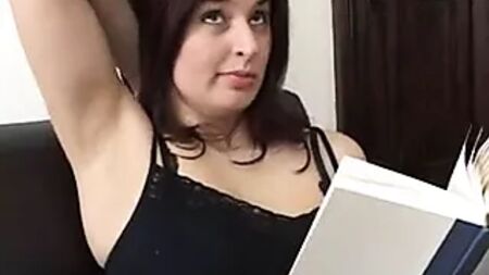 Lamber axilas suadas