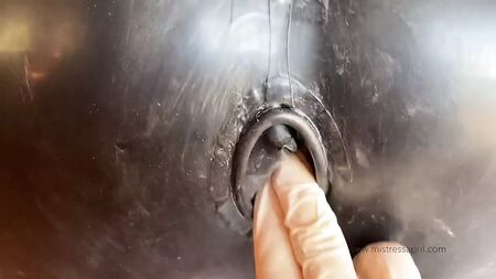 Tortura de escravos em borracha