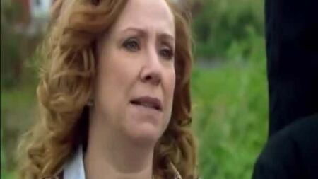 Melanie Hill, a Milf sensual