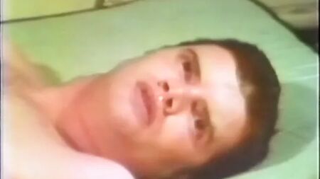 Um Verdadeiro Menino da Mamã (também conhecido como AWOL) - 1973