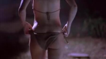 Kari Wuhrer - A Mulher do Teu Vizinho (também conhecida como Poison)