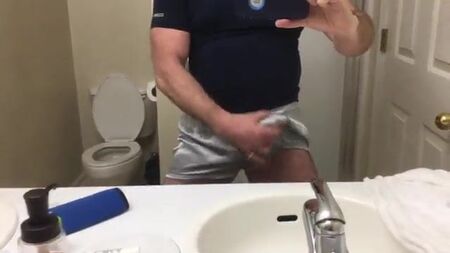 A masturbar-se de boxers de seda