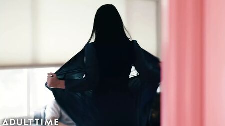 ADULT TIME: Angela White fode, sem vontade, com o marido psicopata