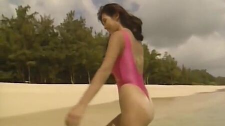 Fato de banho de uma peça com corte alto nas pernas - Rabo japonês sensual