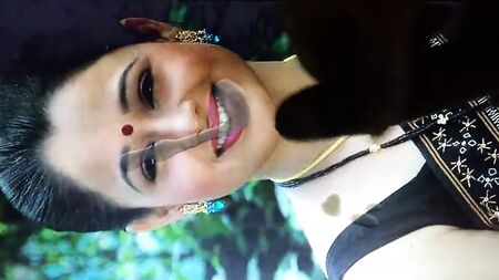 Esperma quente sobre Sonalika Joshi, também conhecida como Madhabi Bhabi