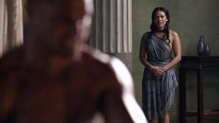 Compilação de cenas de sexo da 1.ª temporada de Spartacus