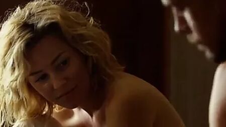 Elizabeth Banks - Pequenos Acidentes