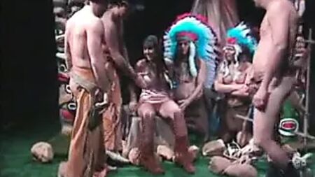 Jasmin St Claire - Gang Bang da Pocahontas (também conhecido como Pokeheranus)