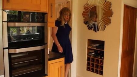 Vestido azul estilo «fit and flare»