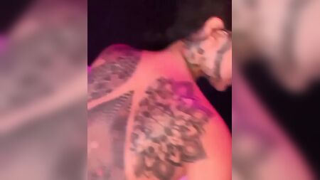 Fishball a tomar banho