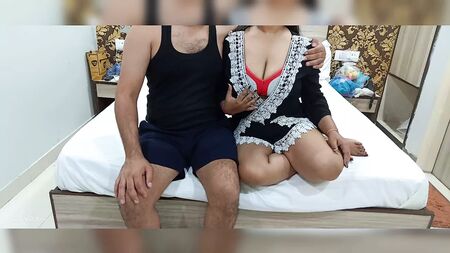 Sexo entre irmãos indianos, dublado em hindi, xxx