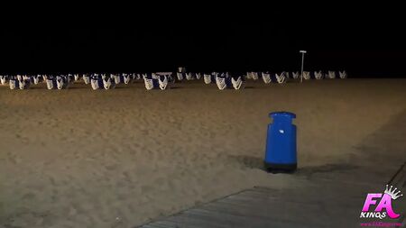 Noite de discotecas e sexo em Benidorm