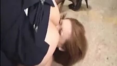 Sentada na cara. Peidos