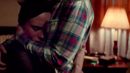 Ellen Page e Kate Mara, My Day of Mercy, cenas de sexo lésbico escaldantes