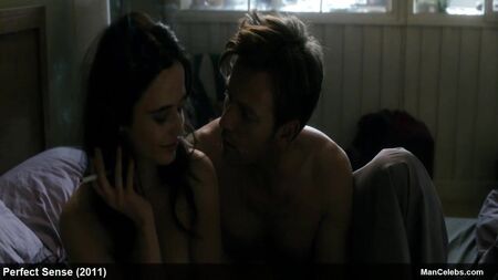 Ewan McGregor exibe o seu rabo e o seu pénis lindos