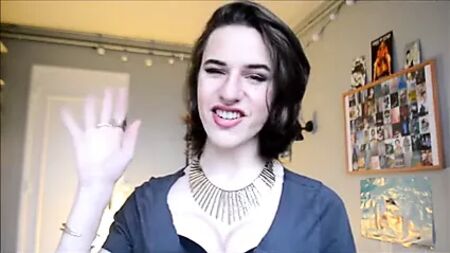 Tutorial de maquilhagem e look giro da deslumbrante crossdresser Galice