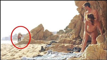 Casal apanhado a fazer sexo na PRAIA