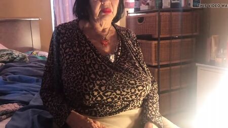 Elaine Everett (Avó BBW)
