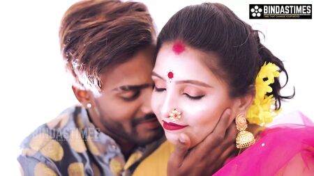 A foda de Suhagraat da Bhabhi indiana Desi – vídeo completo hardcore da primeira vez