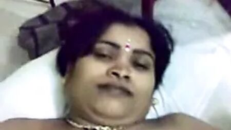Sexo com uma tia de Orissa
