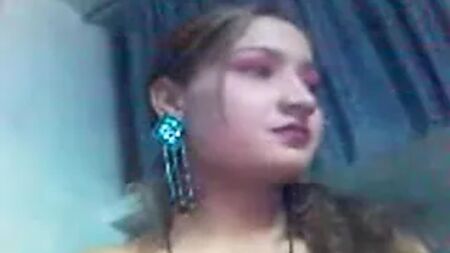 Hira, uma prostituta paquistanesa verdadeiramente sensual, exposta pelo seu cliente
