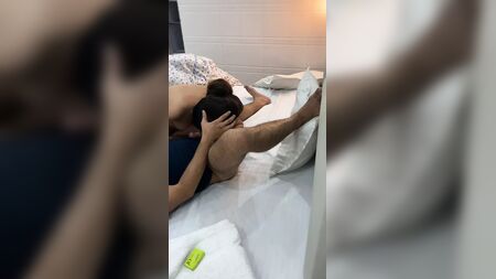 Vai-te foder com a tua mulher num hotel