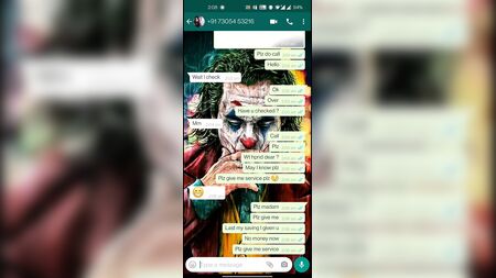 A rapariga do Locanto faz uma videochamada