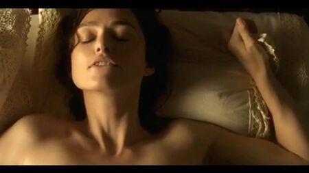 Celebridades sensuais precisam de amor