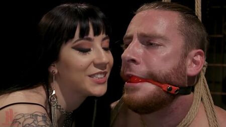 CASTRAÇÃO - A viciosa Charlotte Sartre destrói a puta da dor Sebastian Keys Femdom Femdom Tortura BDSM Bondage Anal