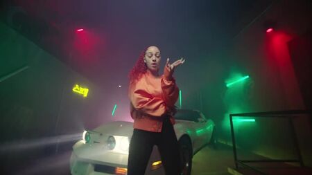 BHAD BHABIE feat. Tory Lanez - Babyface Savage [Estreia do Clipe]