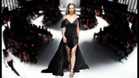 Blumarine - primavera-verão 2018 - Semana da Moda de Milão