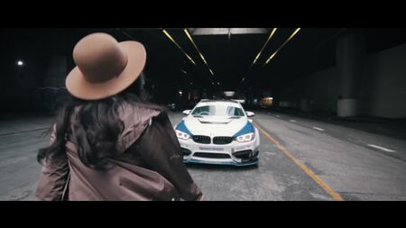 AutoCon x Super Street - M4 Automóvel à prova de bala com a participação de Nicole Leigh Nicole Leigh