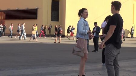 Como engatar raparigas russas | BestRussianWoman.com