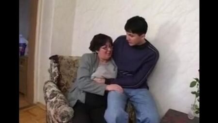 Mãe pornô de incesto com filho