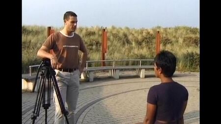 Mulher indiana fode com dois homens