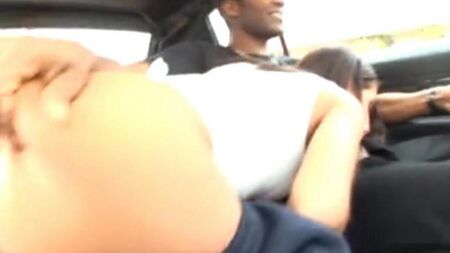 Anal duro com Isabella um barril enorme