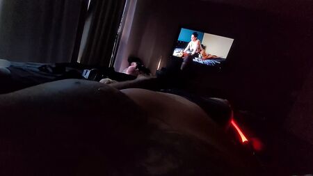 A beleza e seus seios chiques receberam esperma