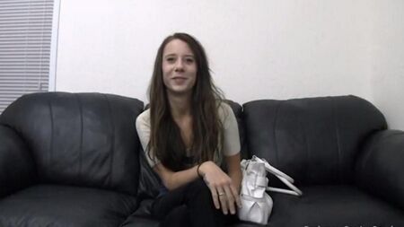 Um jovem amador foi fodido severamente em um elenco