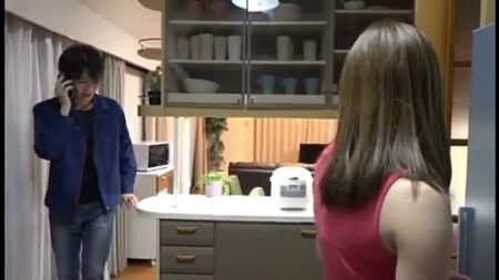 Esposa japonesa trai o marido.mp4