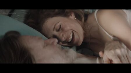 Amy Hargreaves, Kate Walsh Nude - Sometime Other Than Now (2021) HD 1080p / Amy Hargreaves, Kate Walsh - Outra vez