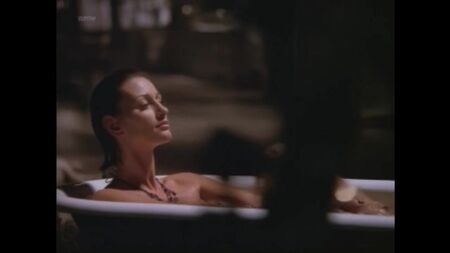 Raven Snow, Caron Bernstein nuas - Red Shoe Diaries, 5.ª temporada, episódio 12 (EUA, 1996) Baixa qualidade